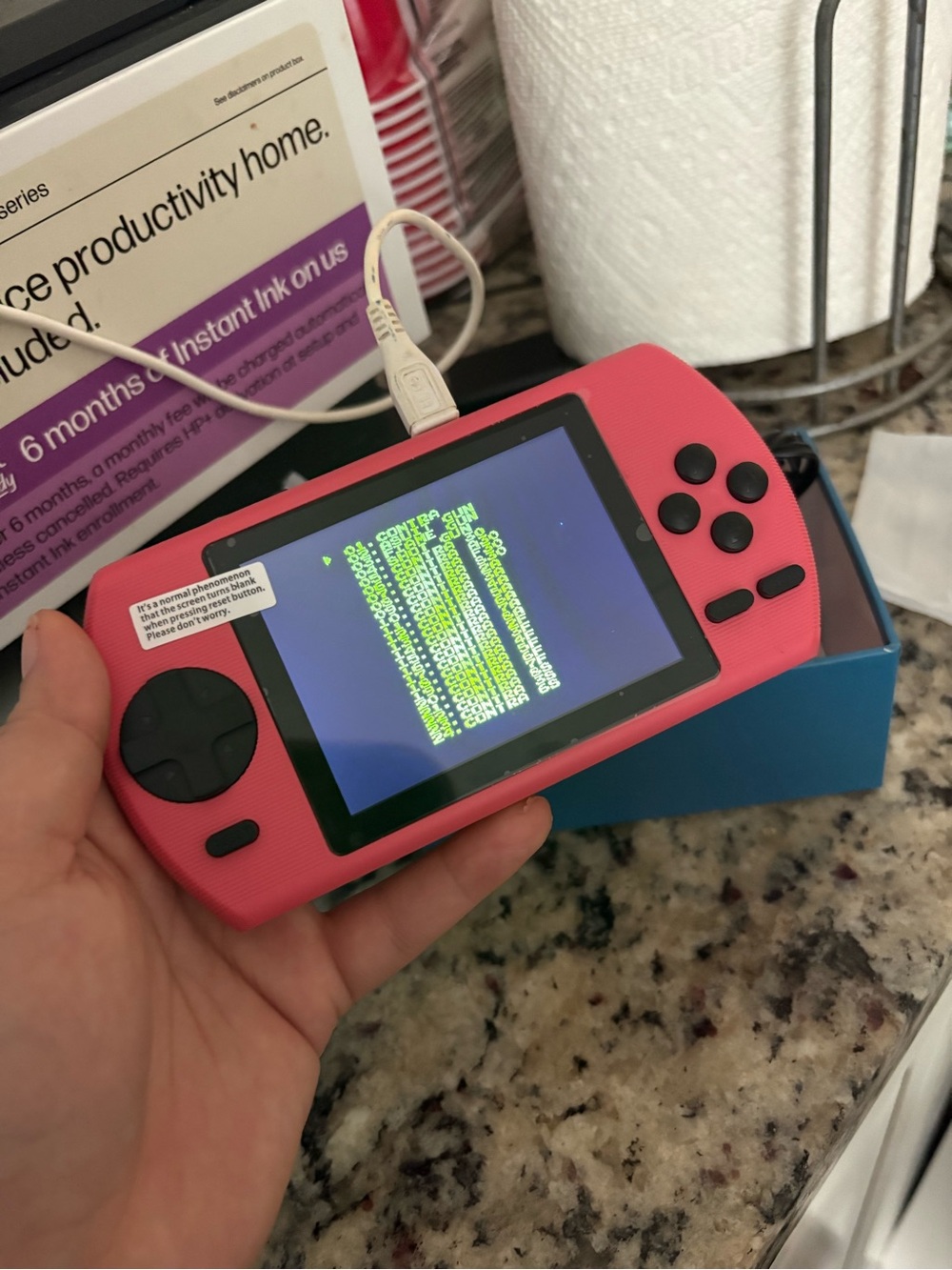 Handheld Retro Gaming Console - Pink
